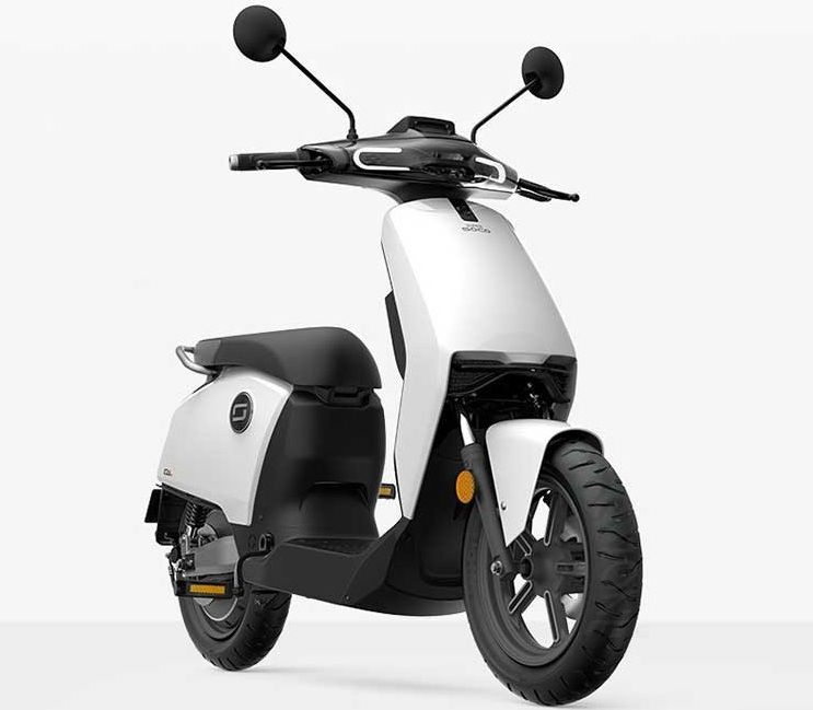 Электроскутер Super Soco CU PRO 1200W Электроскутер Super Soco CU PRO 1200W